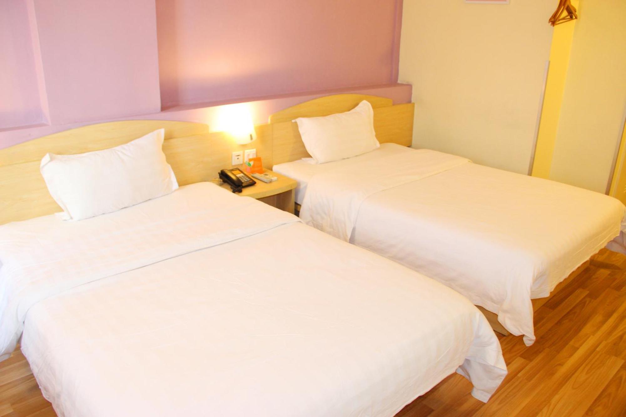 Iu Hotel Guangzhou Jingxi Nanfang Hospital Station Esterno foto