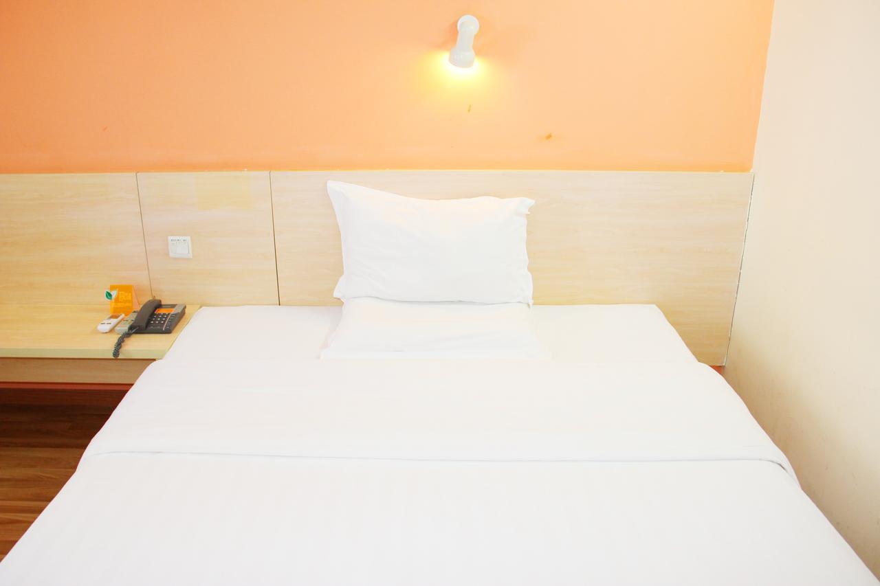 Iu Hotel Guangzhou Jingxi Nanfang Hospital Station Esterno foto