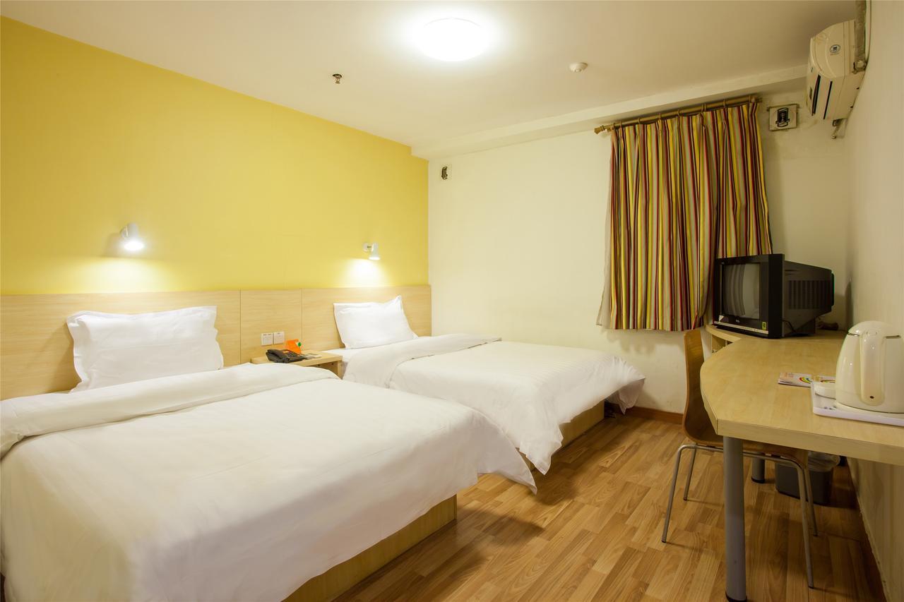 Iu Hotel Guangzhou Jingxi Nanfang Hospital Station Esterno foto